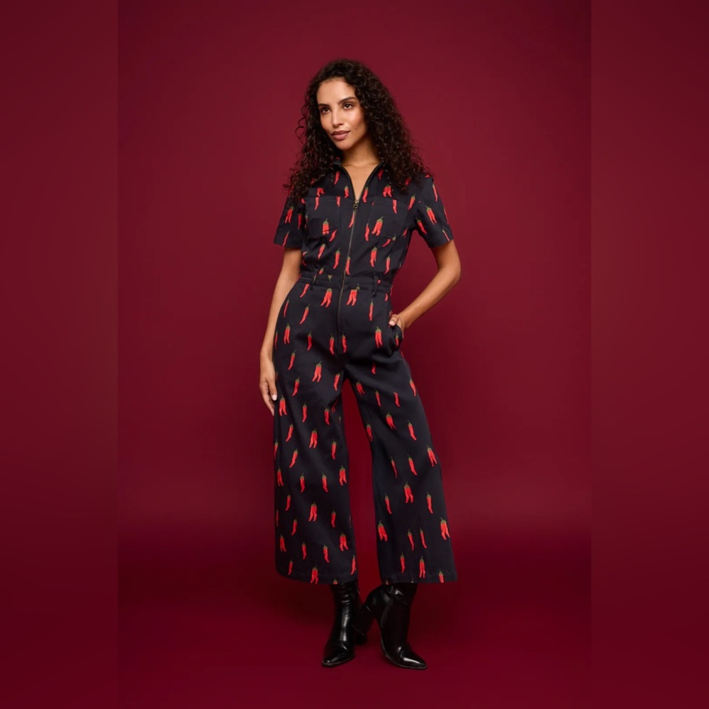 Mixed By Nasrin Quincy Chili Pepper Wide Leg Jumpsuit Medium Romper M